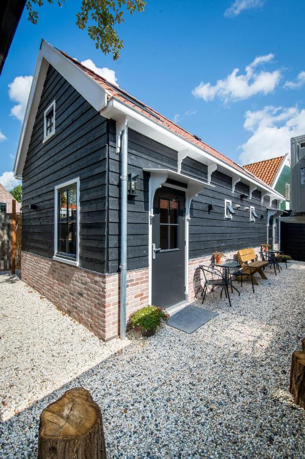 Luxury Chalets 莫尼肯达姆 外观 照片