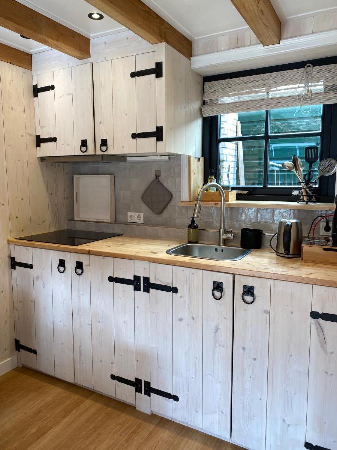 Luxury Chalets 莫尼肯达姆 外观 照片
